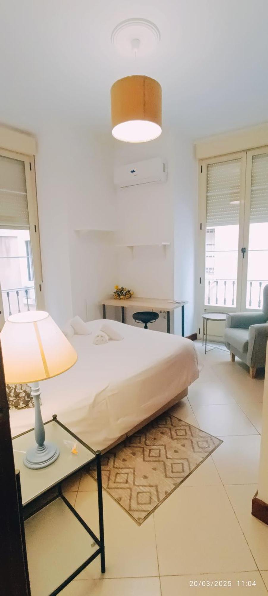 Centro De Malaga Fernan Gonzalez Apartment Екстериор снимка